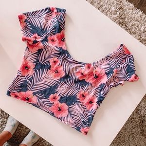 Tropical crop top 🌺